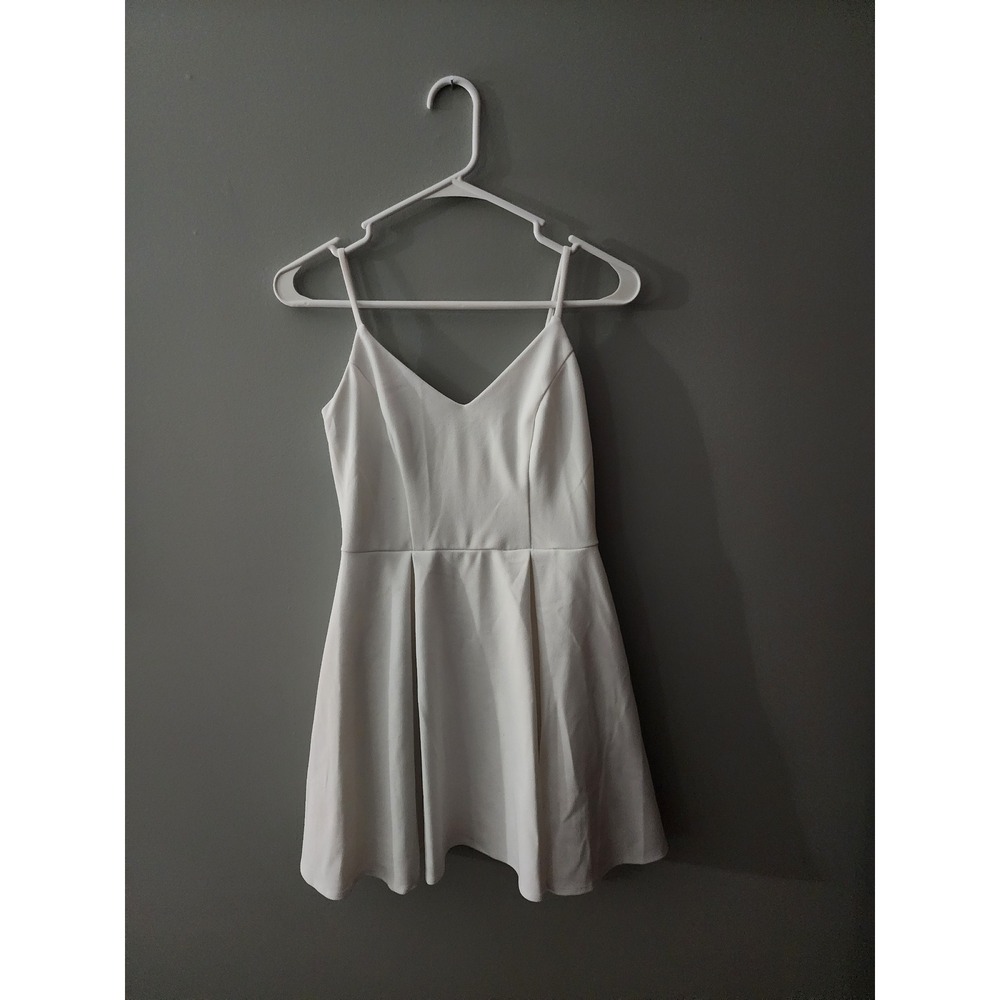 B. Darlin Womens White V-Neck Skater Dress Sleeveless Fit and Flare Size 5/6